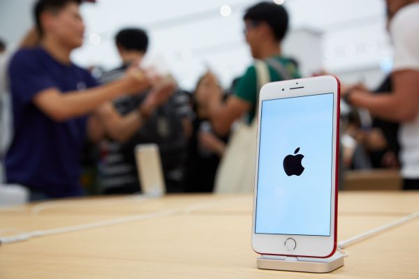蘋果iPhone新機(jī)NAND Flash供貨缺口達(dá)3成　 東芝、SK海力士難滿足　只能看三星臉色